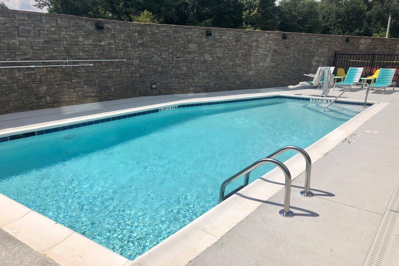 Home2 Suites By Hilton Salisbury Bagian luar foto