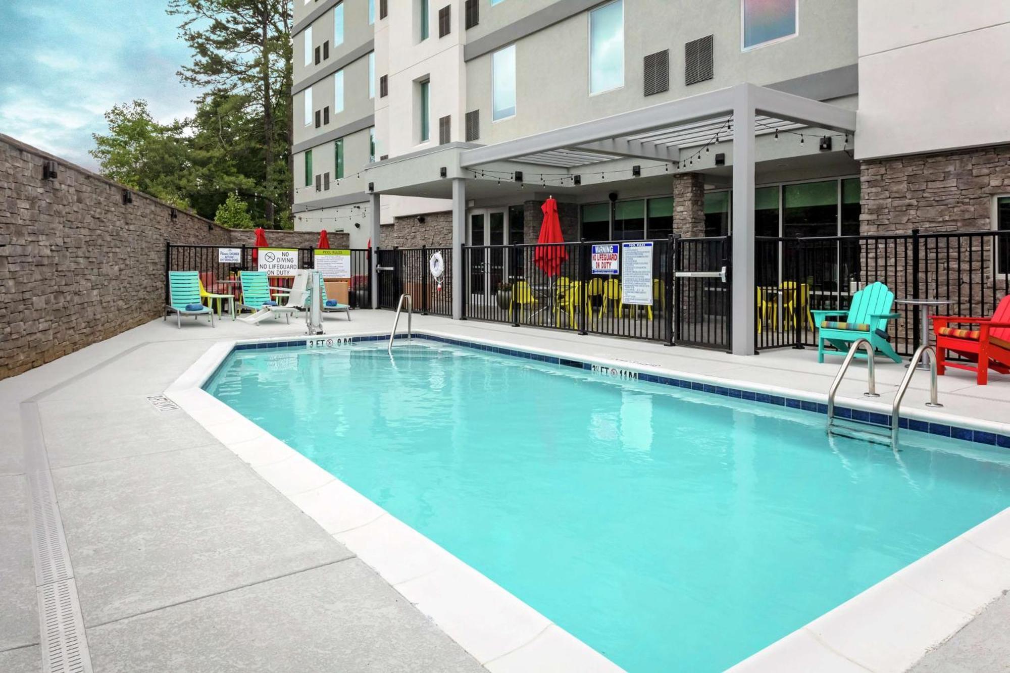 Home2 Suites By Hilton Salisbury Bagian luar foto