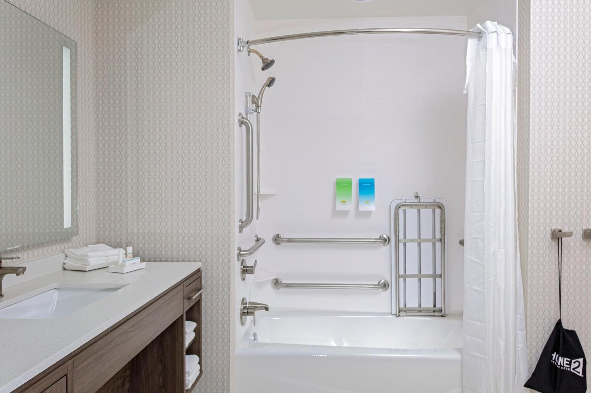 Home2 Suites By Hilton Salisbury Bagian luar foto
